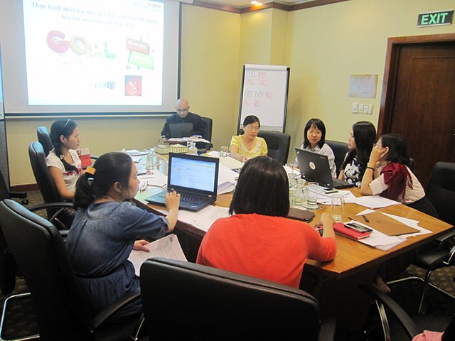 Kỹ năng đánh giá hiệu quả công việc (KPI) - Room to Read (28 & 29.05.2014)